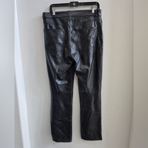 Gap black high rise vintage slim faux leather pants size 12/31R - Picture 2 of 5